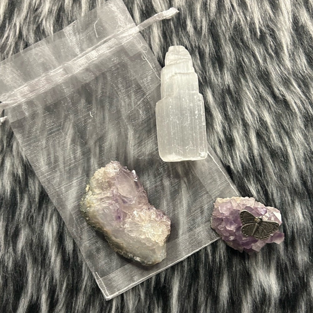 Amethyst & Selenite Stone Set